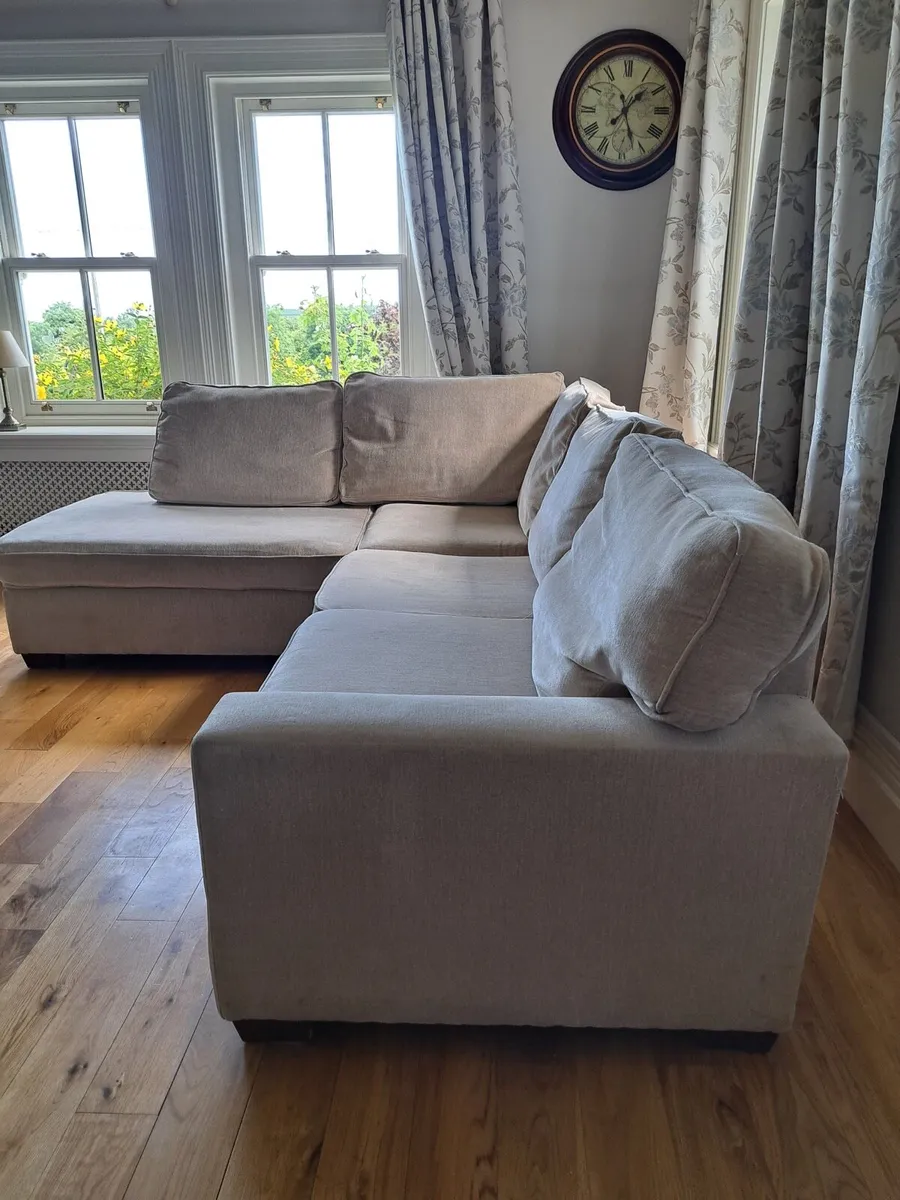 Corner Couch - Image 3