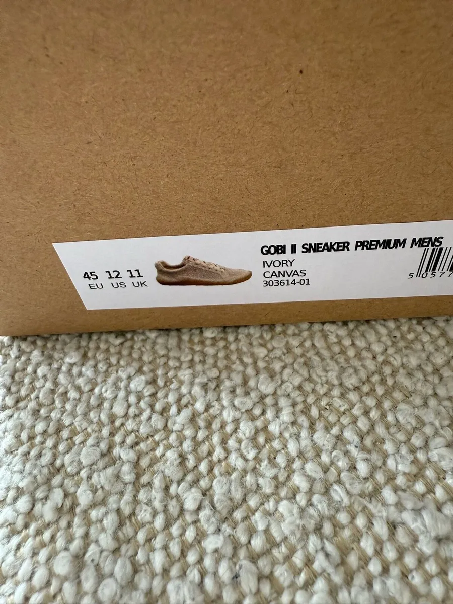 Vivobarefoot Gobi II Canvas Shoes - Image 3