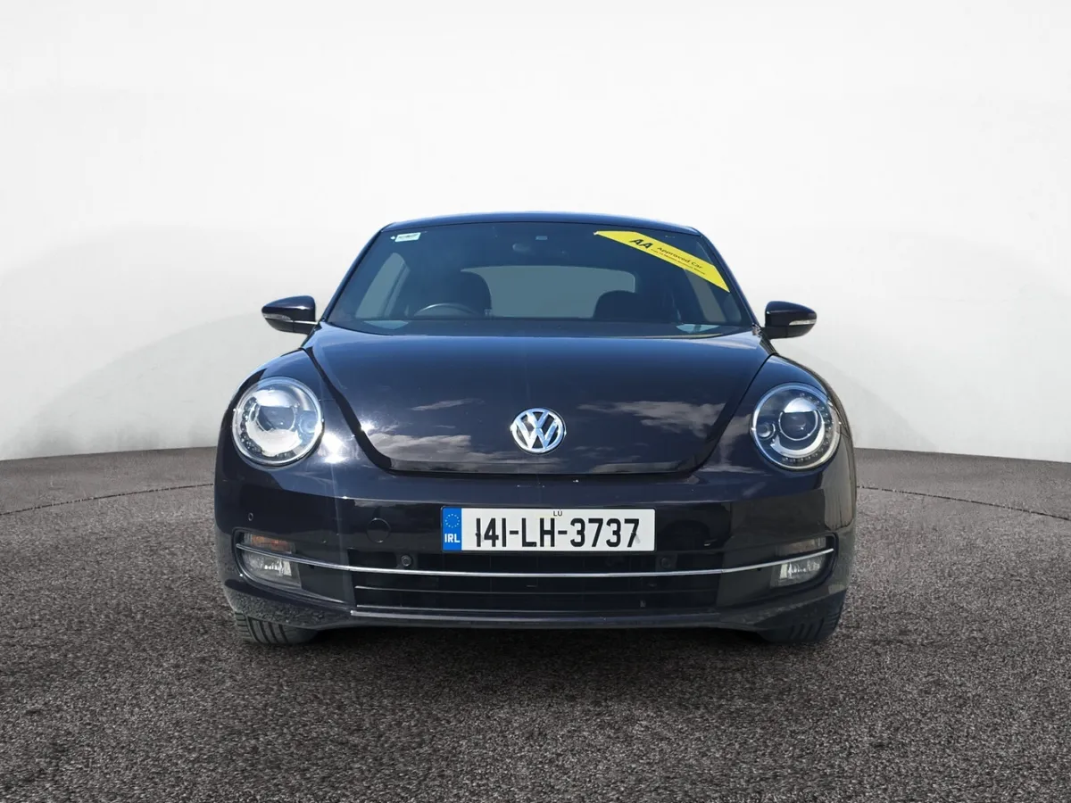 Volkswagen Beetle 2014 - Image 2
