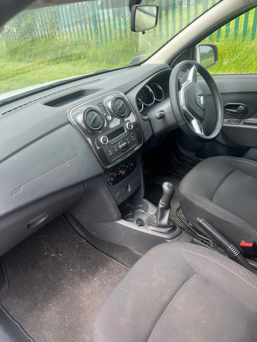 Dacia Sandero 2018 - Image 4