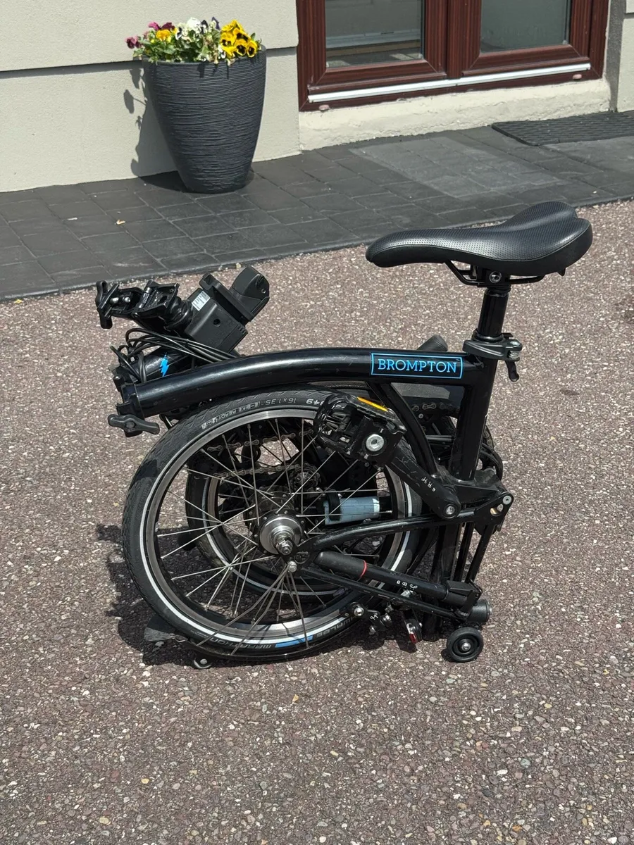 Brompton C Line Electric - Image 3