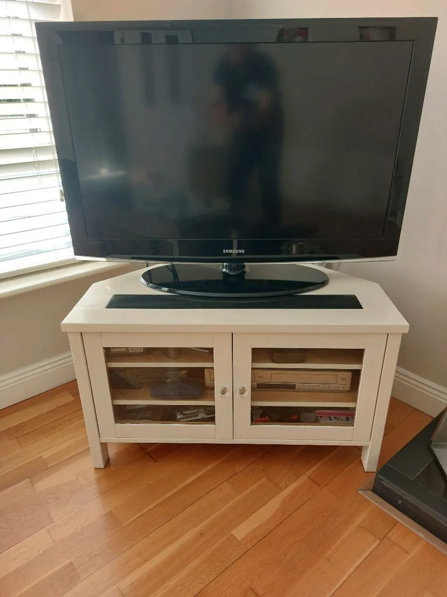 40" Samsung tv - Image 2