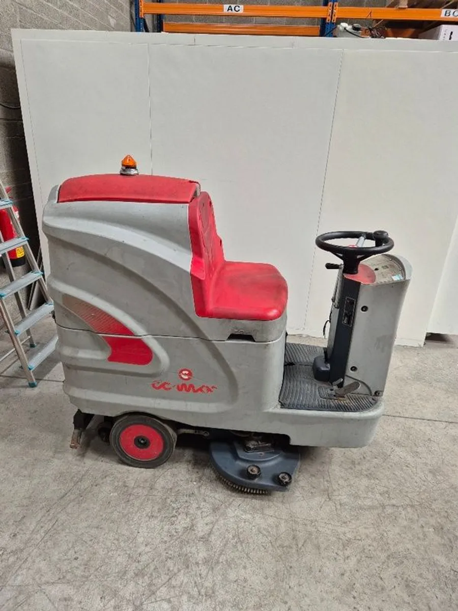 Comac Innova 85B - Image 1