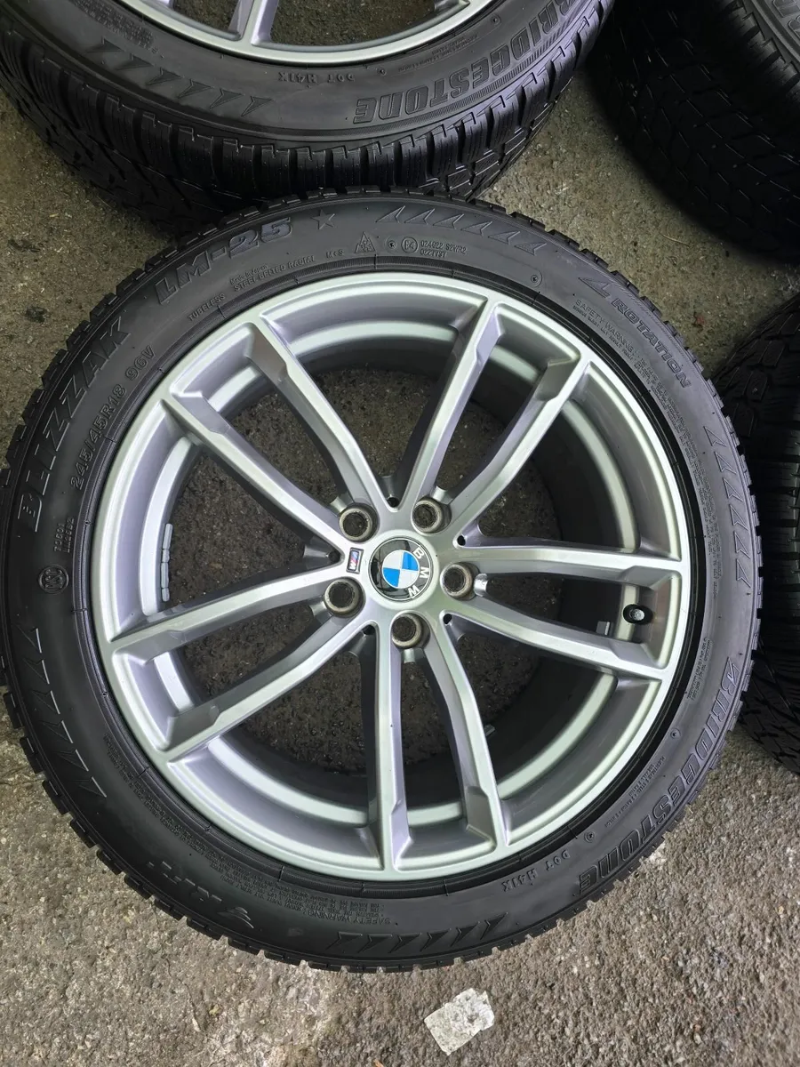 BMW G30 5 Series R18 Alloys with Winter Tyres - Image 1