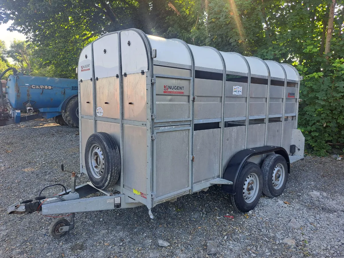 Nugent Cattle Box - Image 1
