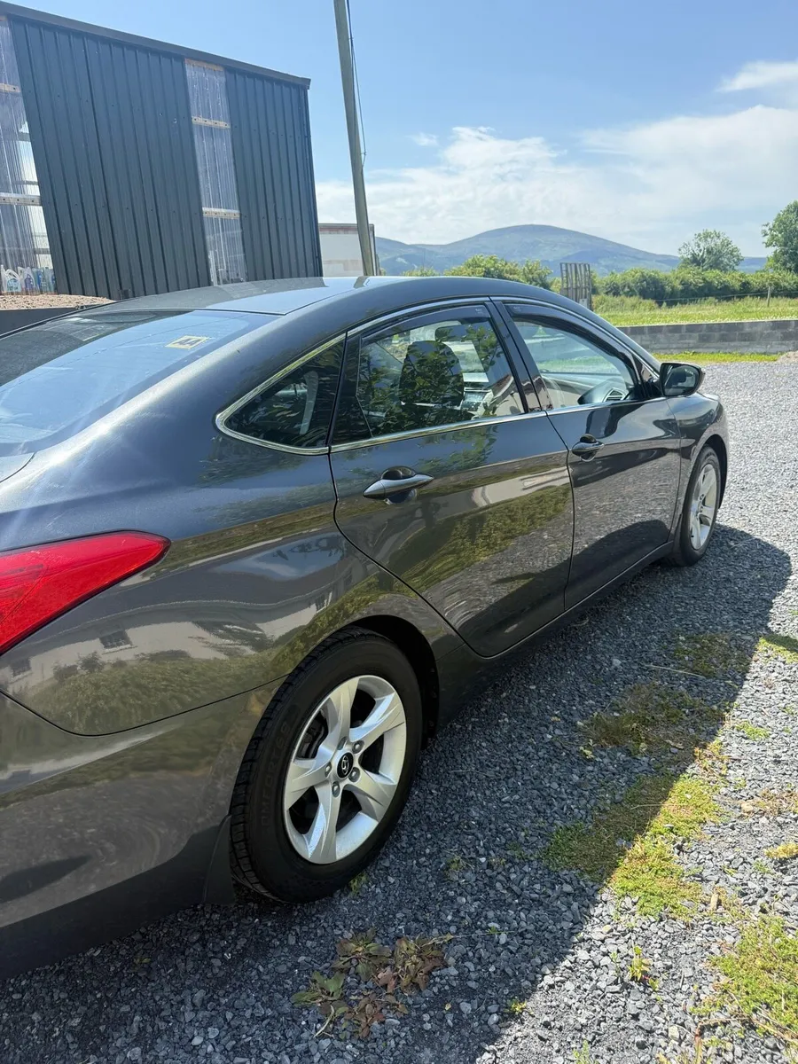 Hyundai i40 - Image 2