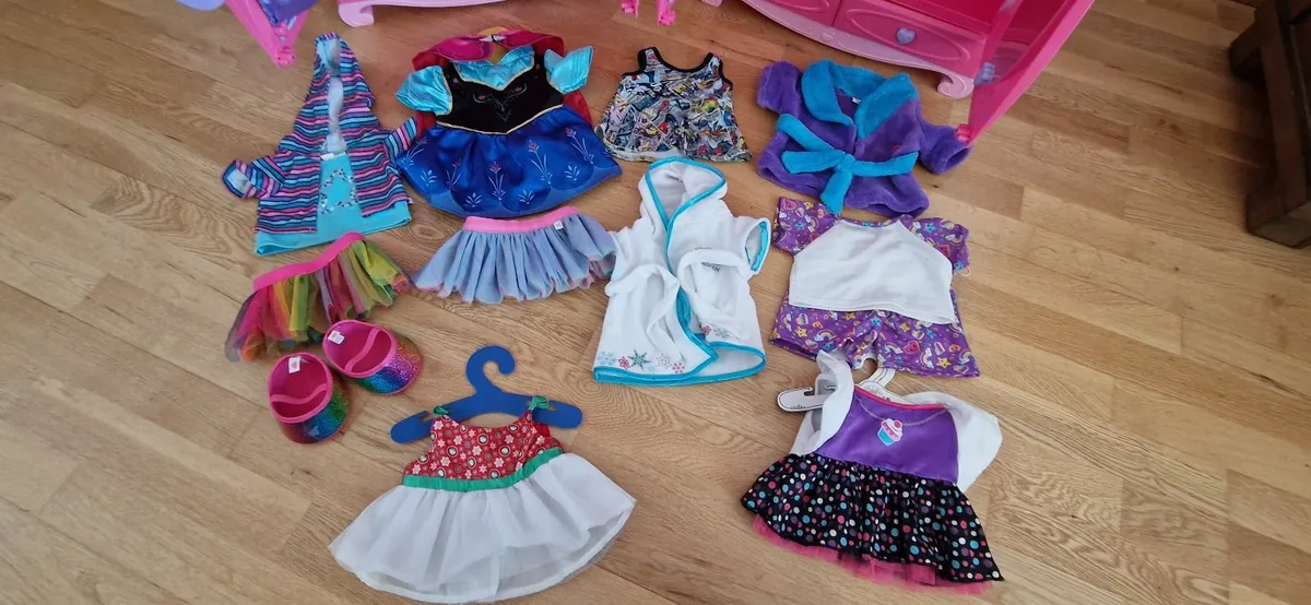 Build a Bear wardrobe and clothes - Image 4
