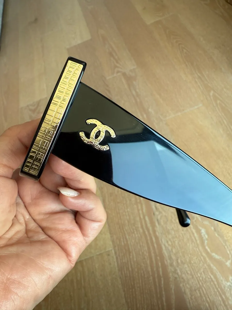 Sunglasses - Image 3