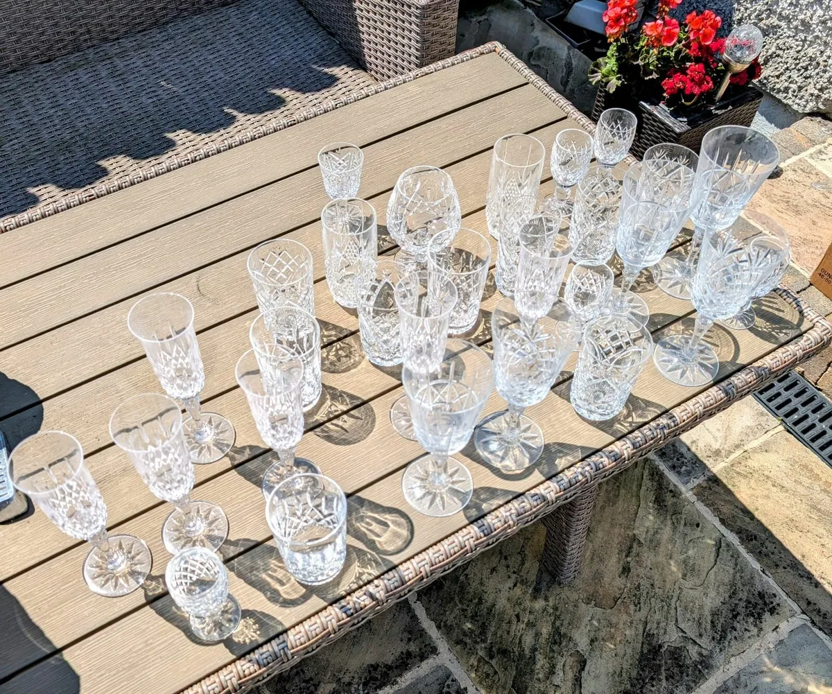 Waterford Crystal (28 Pieces)