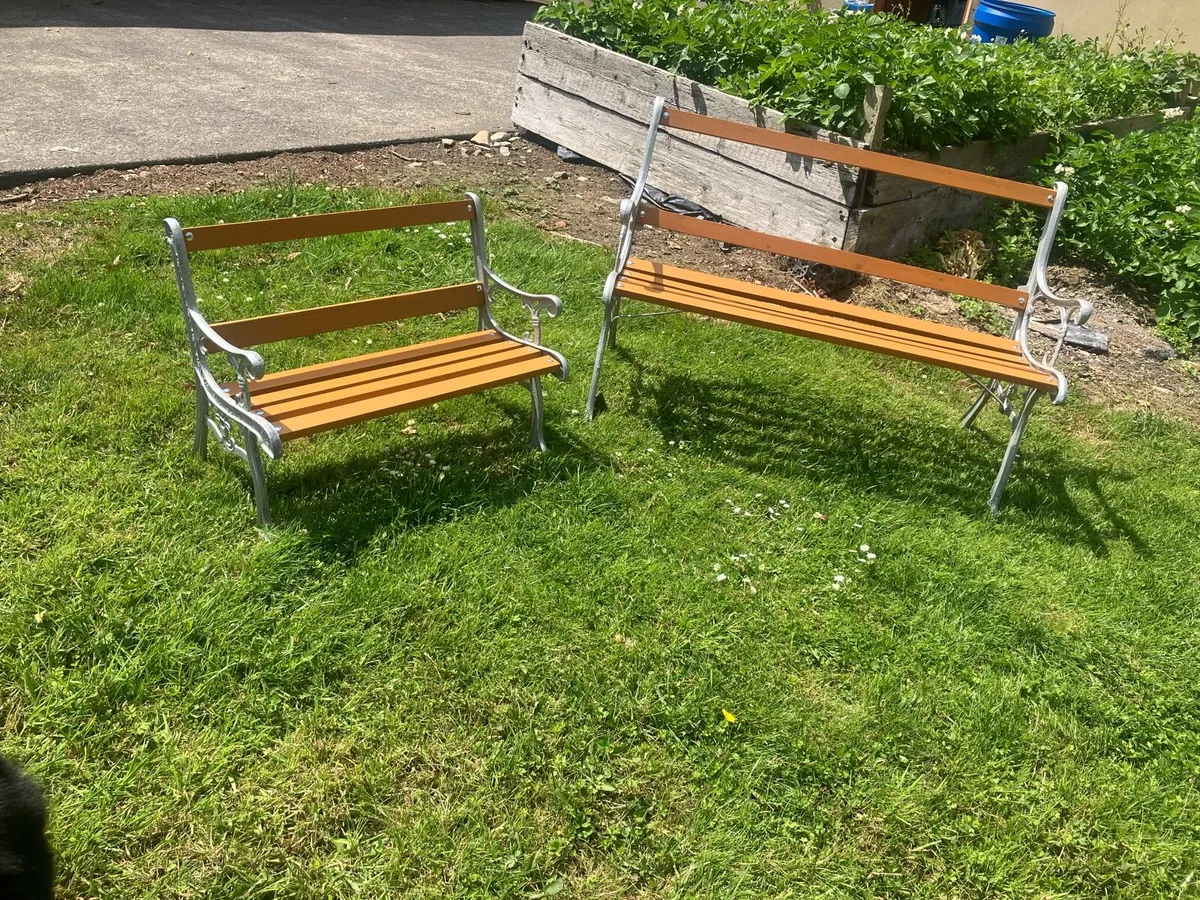 Garden seats - Image 1