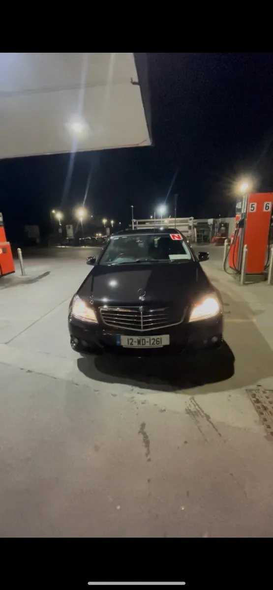Mercedes-Benz C-Class 2012 - Image 3