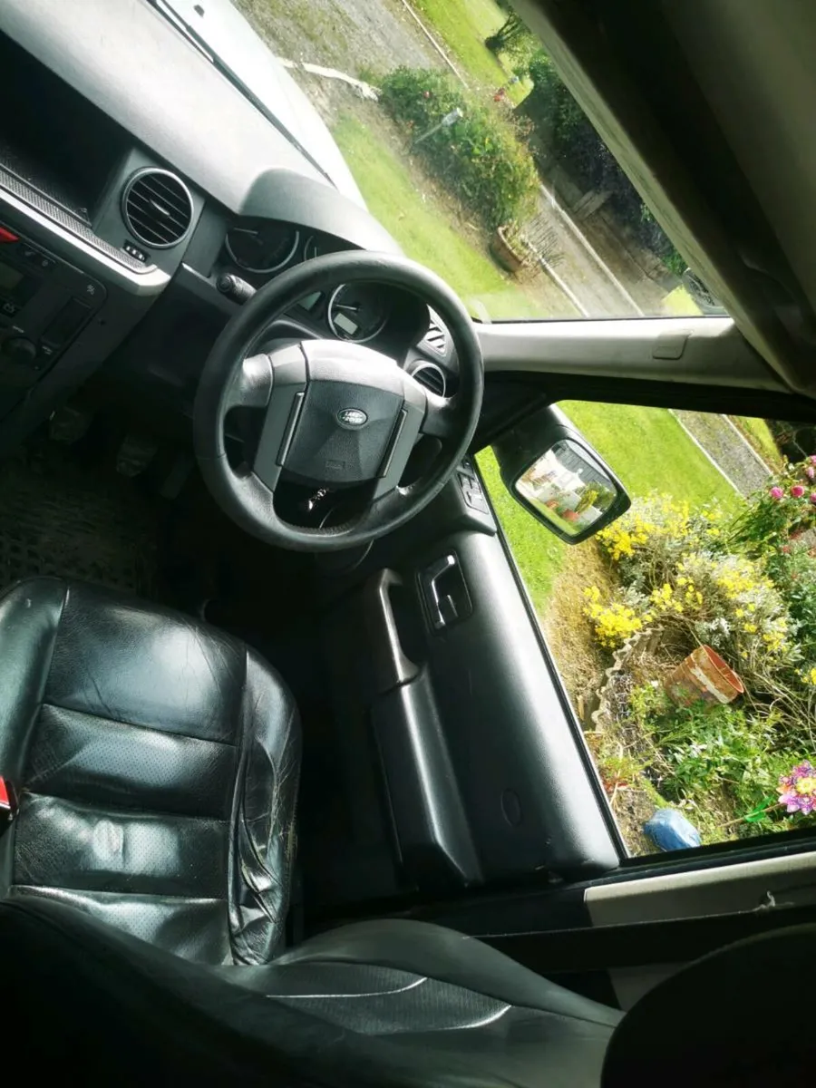 LAND ROVER DISCOVERY COMMERCIAL TAX - Image 3