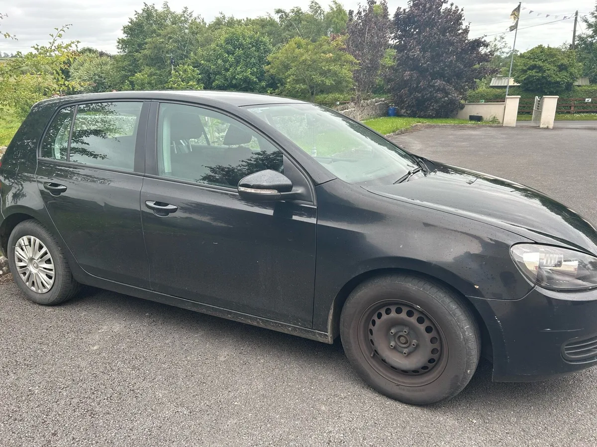 Volkswagen Golf - Image 2