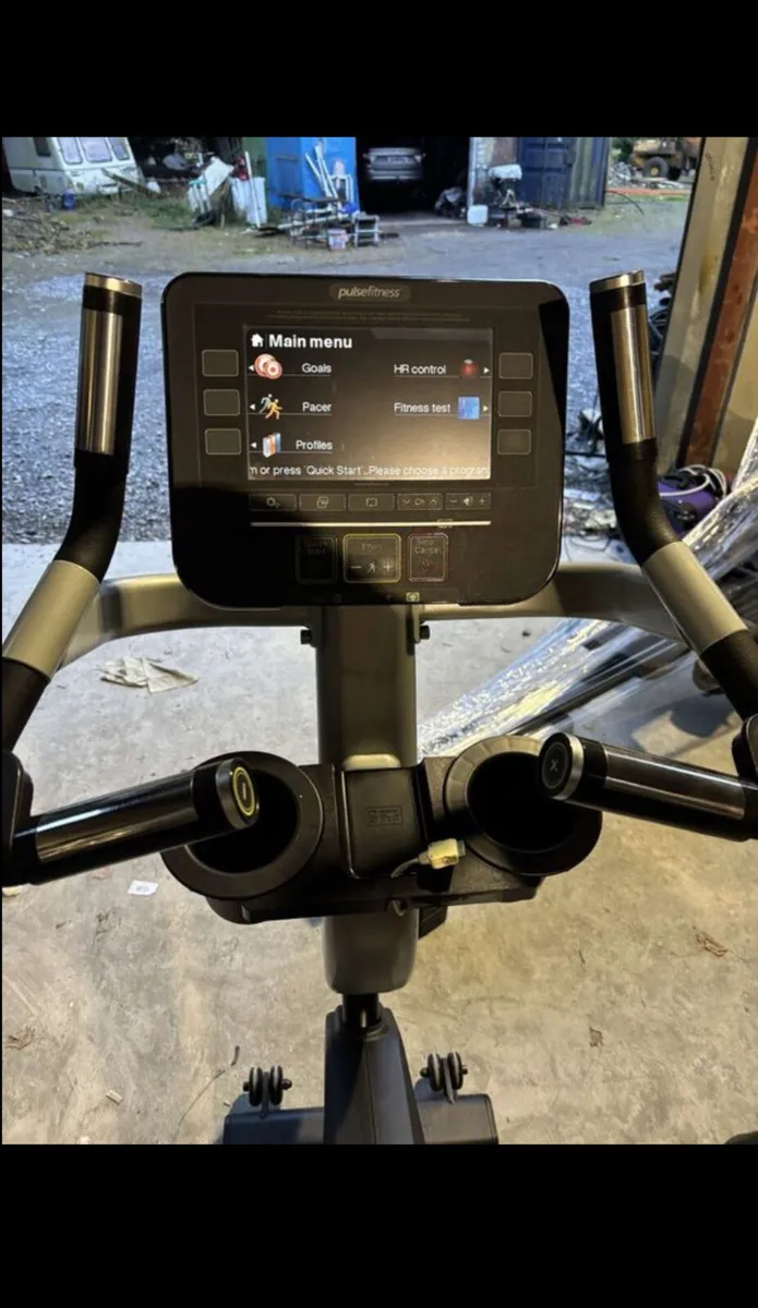 PULSE UCYCLE BIKE NEXT TO NEW - Image 4