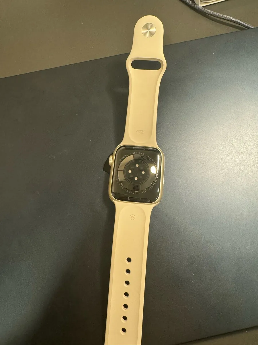 Apple Watch series 9 - Image 3