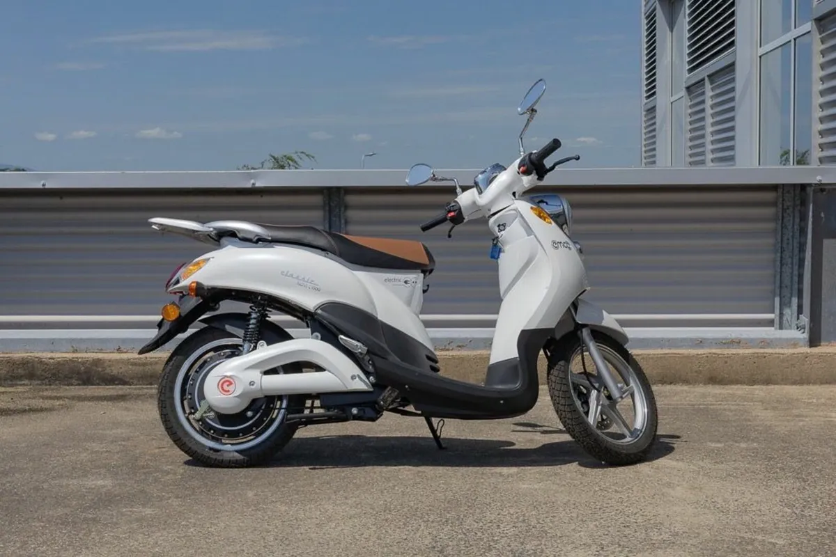 Electric  Scooter/Moped - Image 3