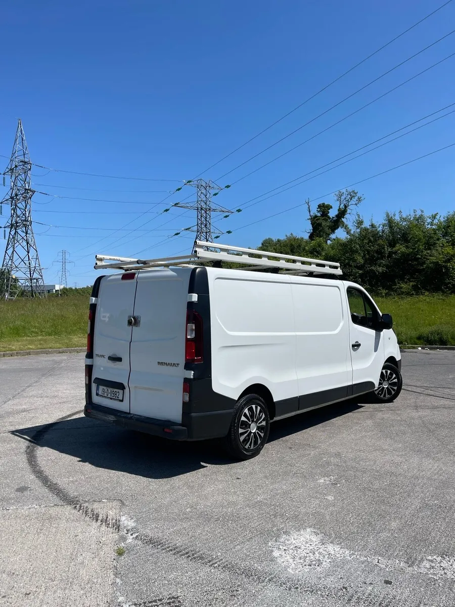 Renault Traffic LWB ( VAT invoice ) - Image 4