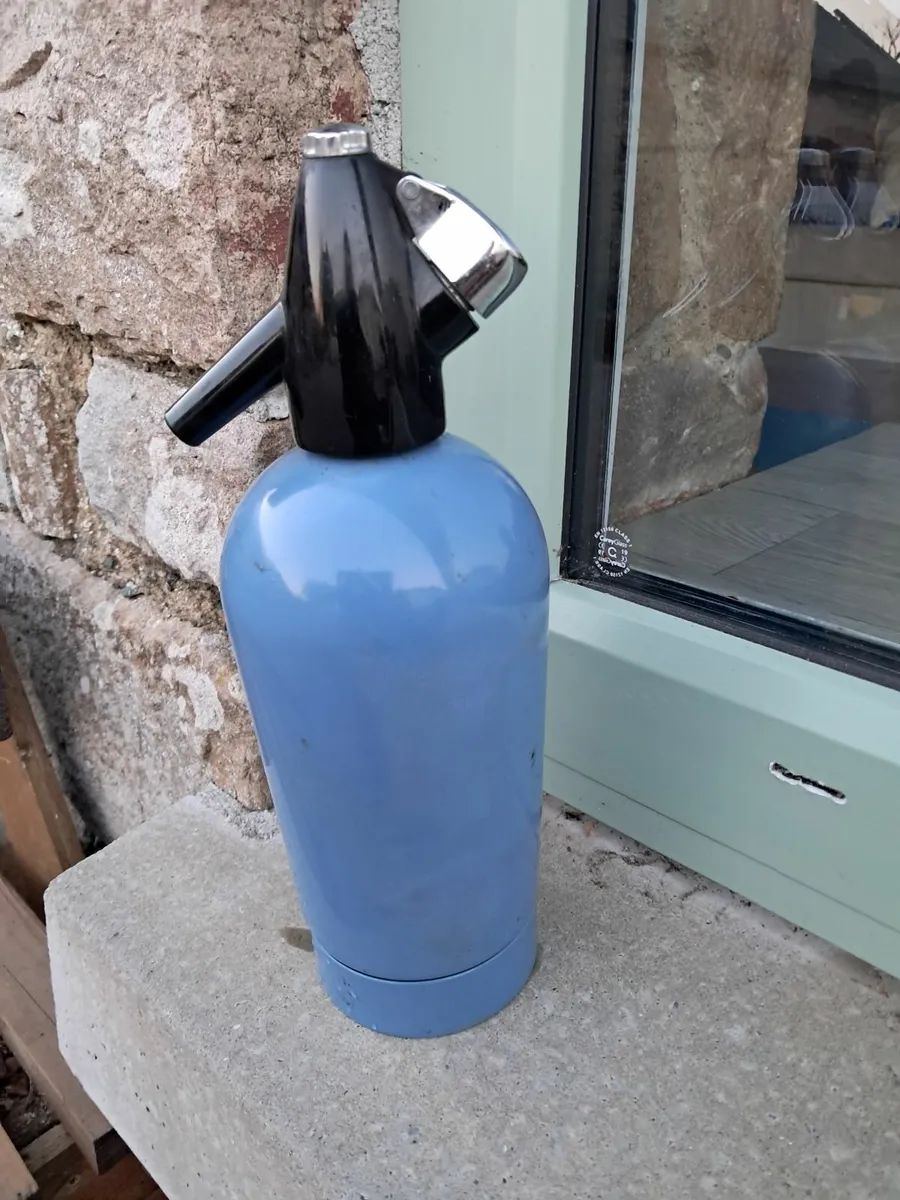 Soda Siphon - Image 1