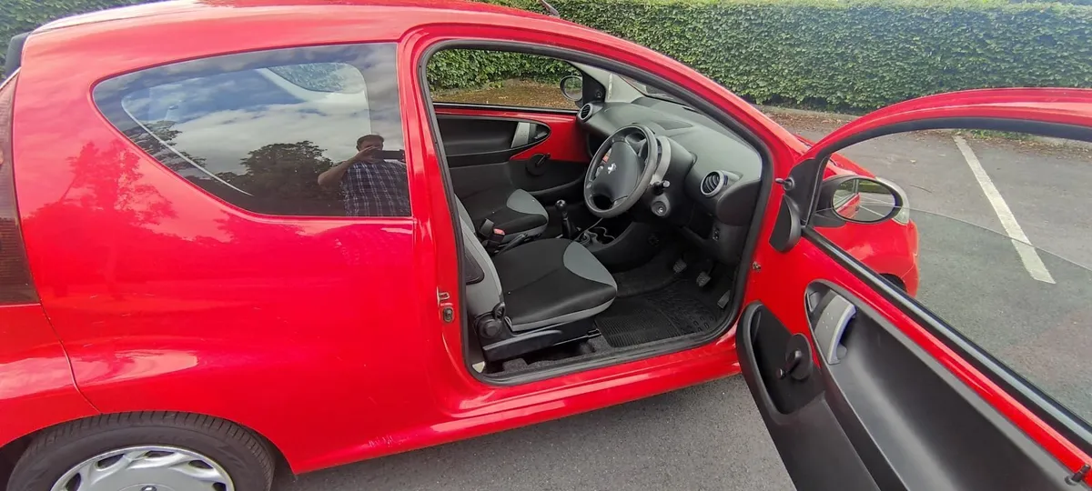Peugeot 107 2013 - Image 2