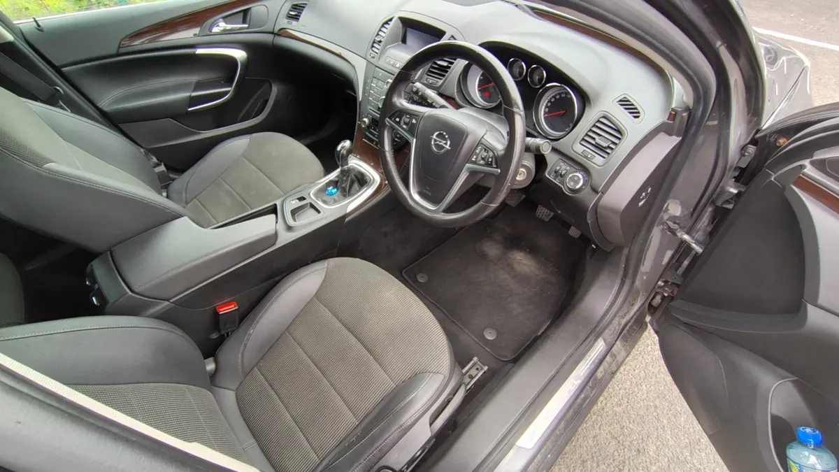 Opel Insignia 2010 - Image 3