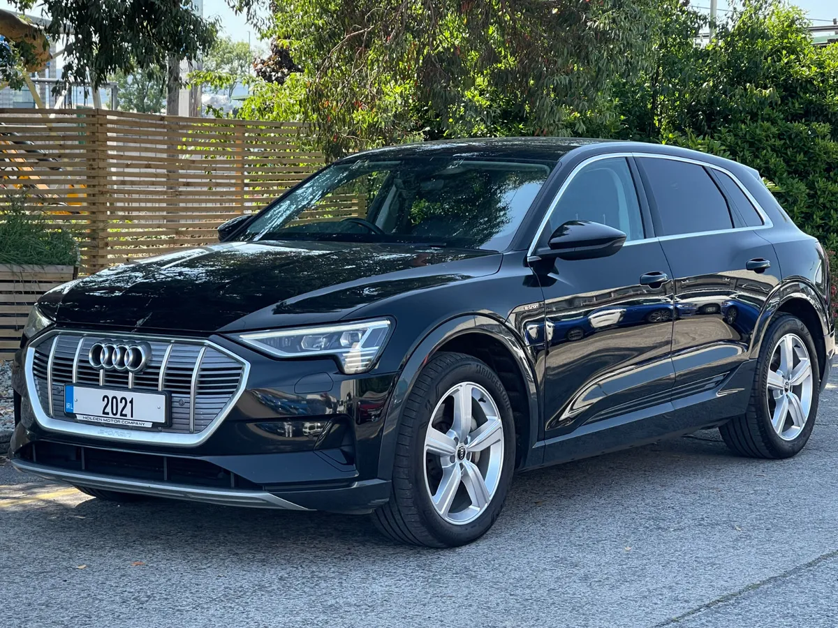 2021 AUDI E-TRON 55 LONG RANGE QUATTRO. HUGE SPECS - Image 2
