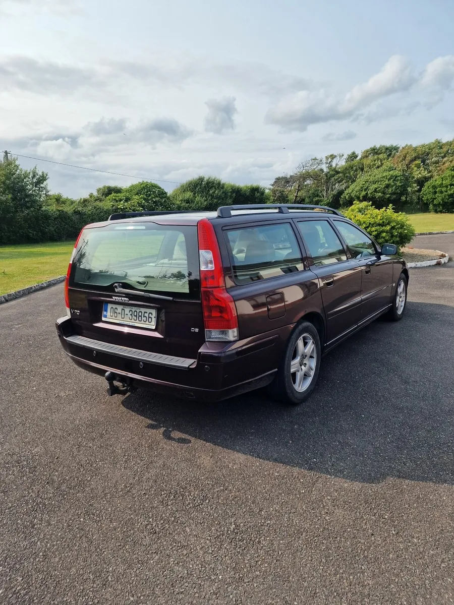 Volvo V70 2006 - Image 4
