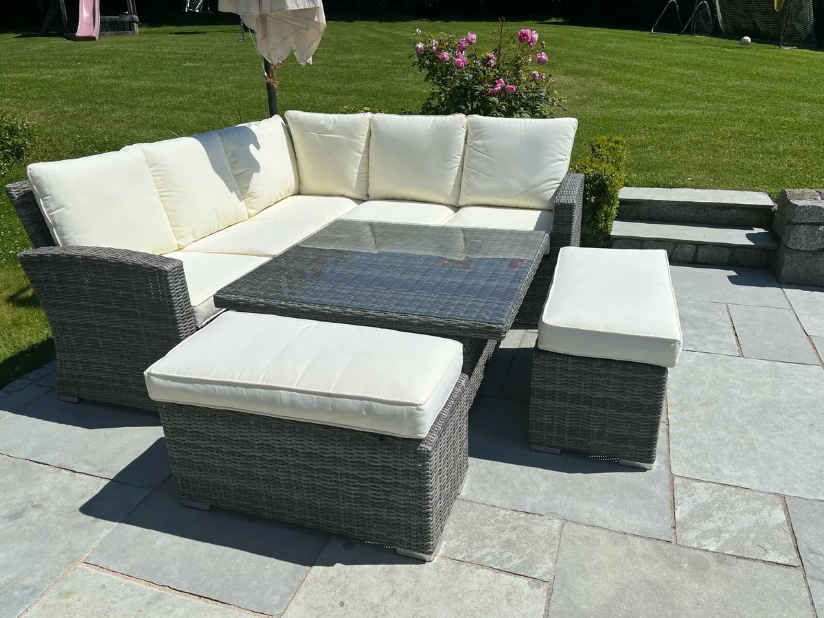 Garden Furniture - Image 1