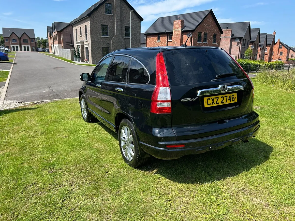 2010 Honda crv diesel automatic top spec - Image 3