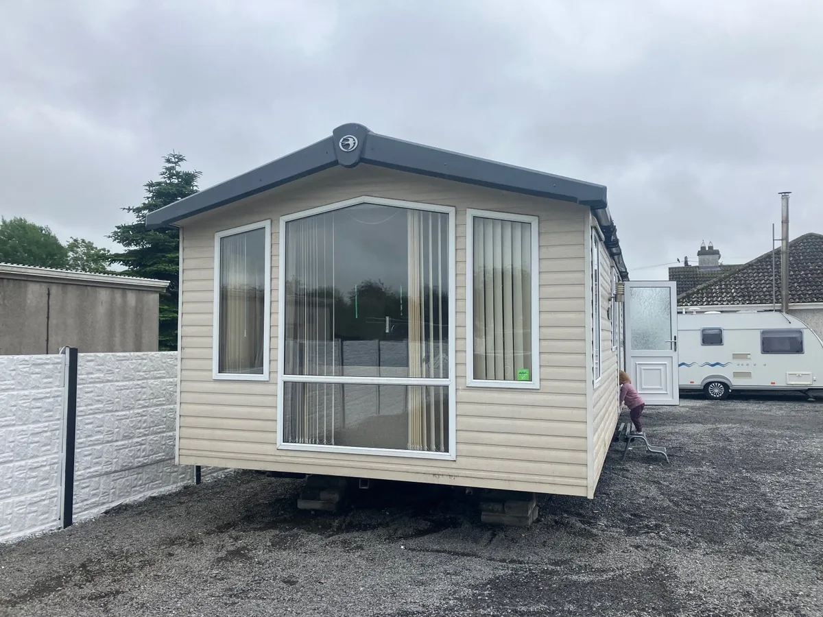ALL SET IN ITS NEW HOME .SWIFT MOSELLE 38X12. 2BED - Image 1