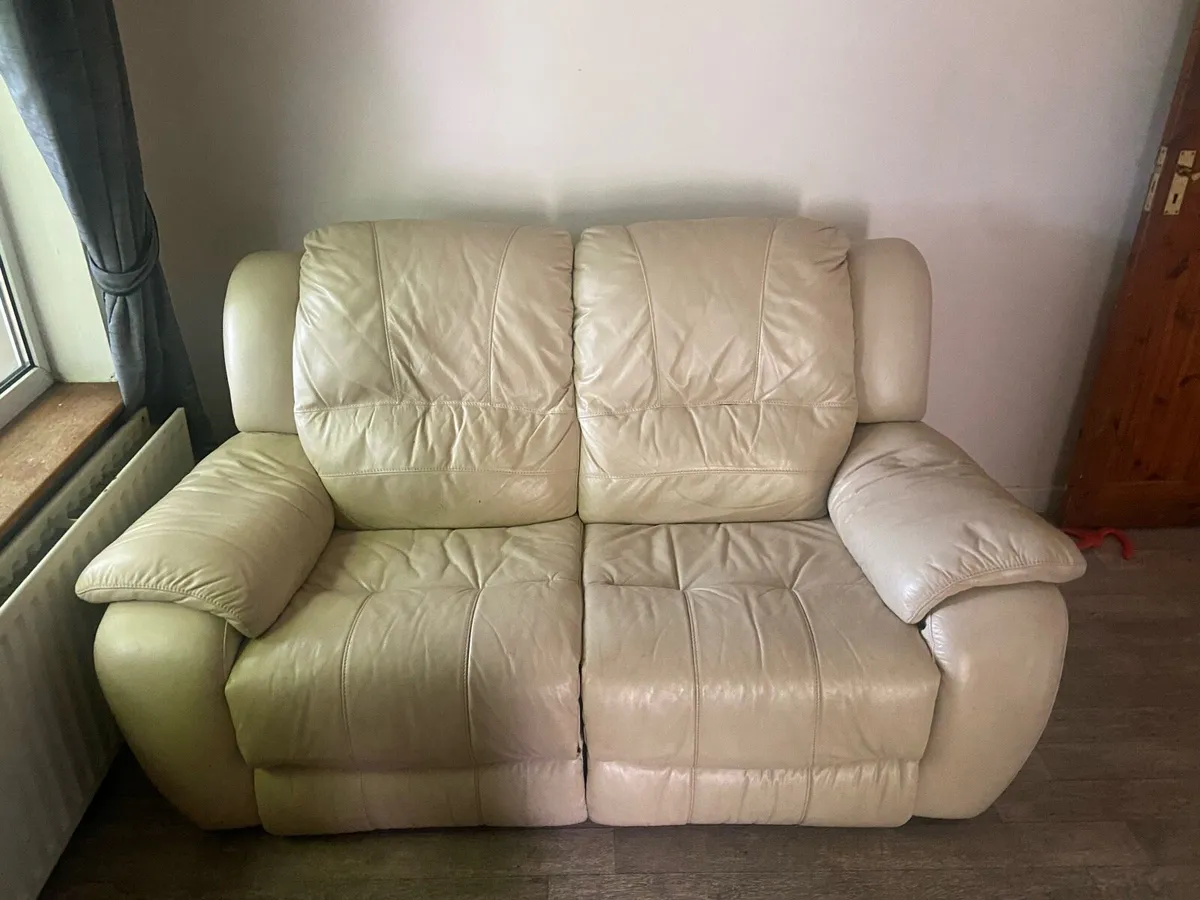 Recliner two seater - Image 2