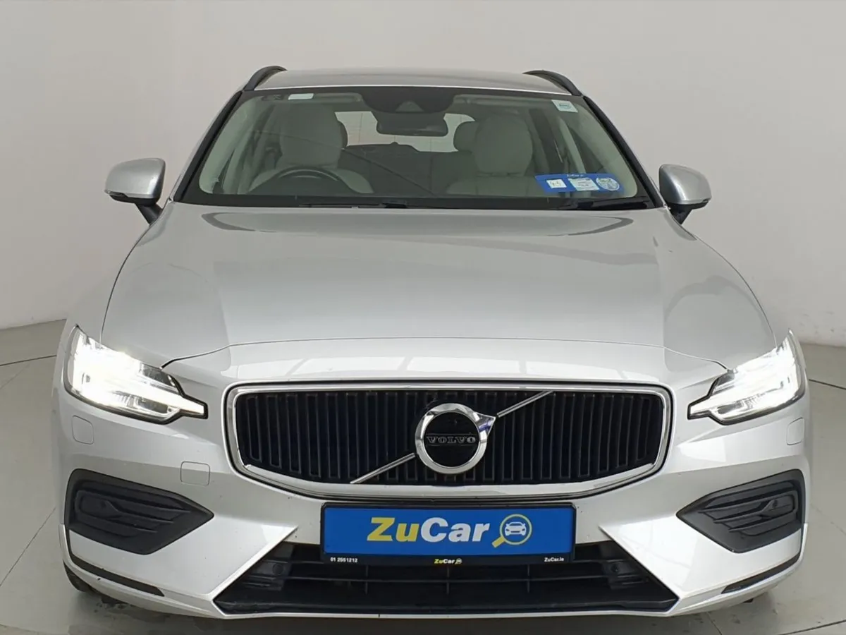 Volvo V60  45 D4 (190hp) Momentum - Image 3