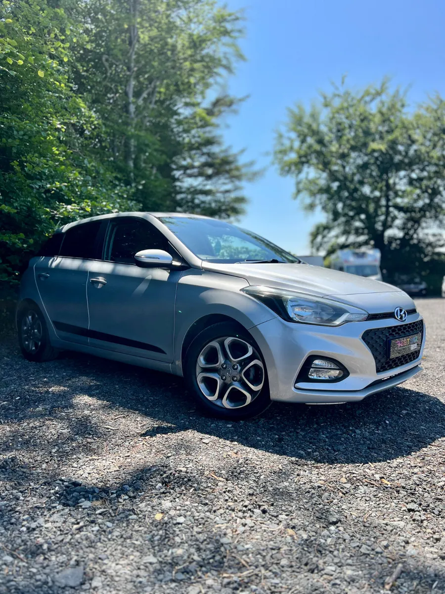 2019 Hyundai i20 1.2 Deluxe Plus only 20kms - Image 1