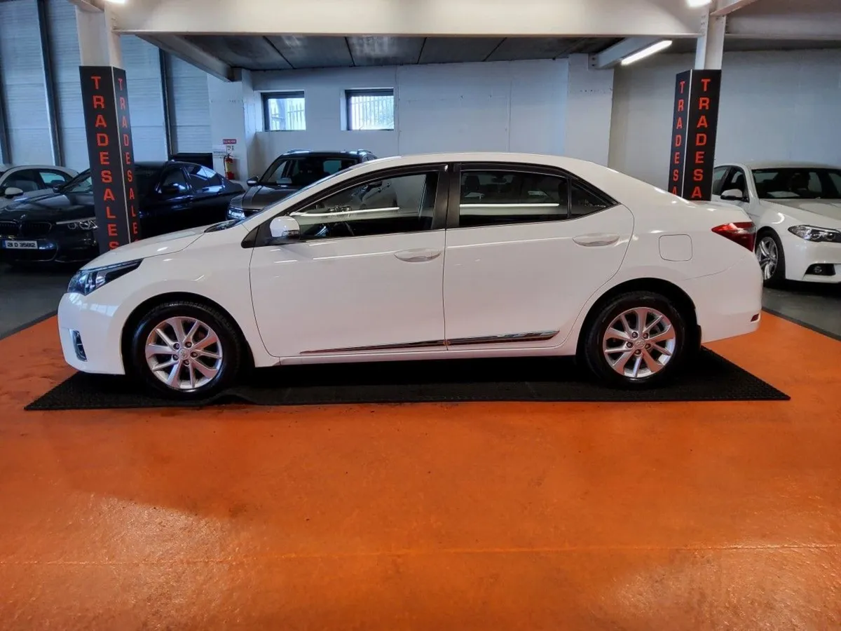 Toyota Corolla D-4d 90 (1.4) Luna - Image 3