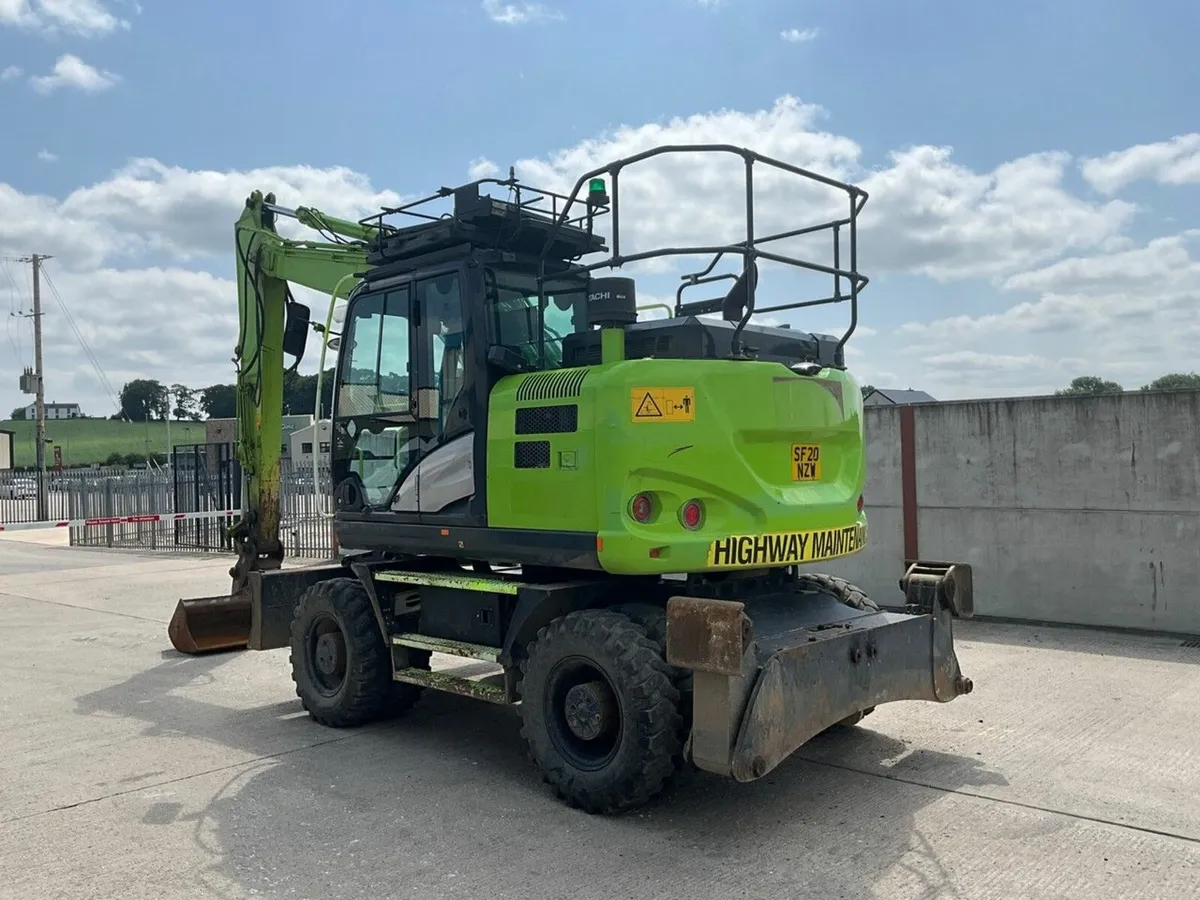 HITACHI ZX145W-6 17 TON RUBBER WHEELED EXCAVATOR - Image 4