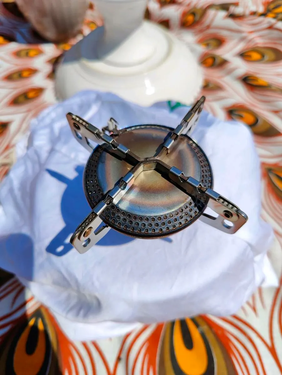 Adventure Gas stove with igniter - Image 1