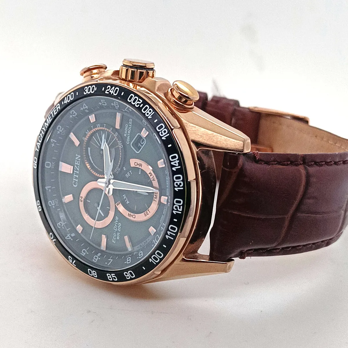 Citizen Eco drive  WR 200 , Brown Leather Strap - Image 3