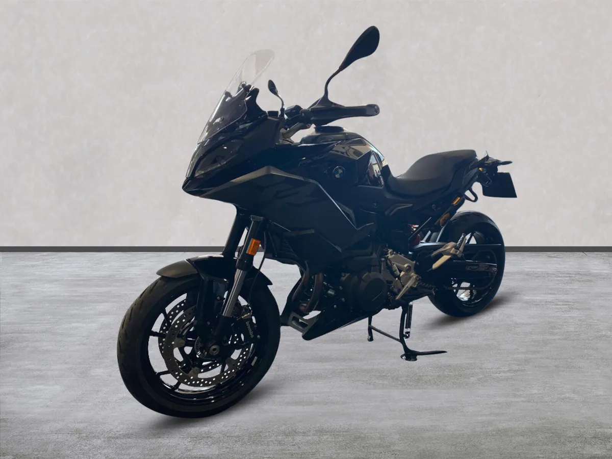 2024 BMW F900XR - Massive Factory Spec List! - Image 4