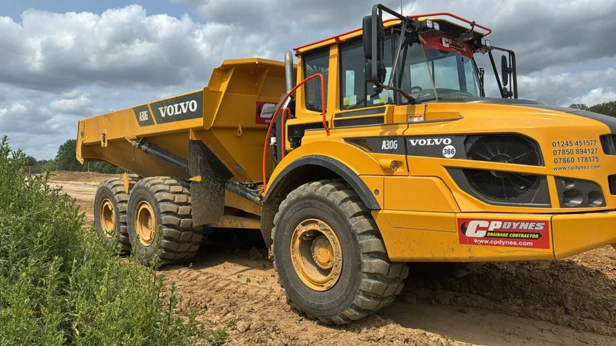 VOLVO A30G ARTICULATED DUMP TRUCK - Image 2