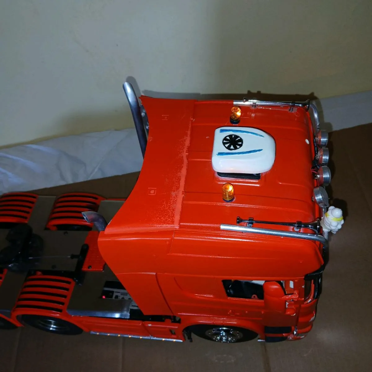 REMOTE CONTROL LORRY - Image 4
