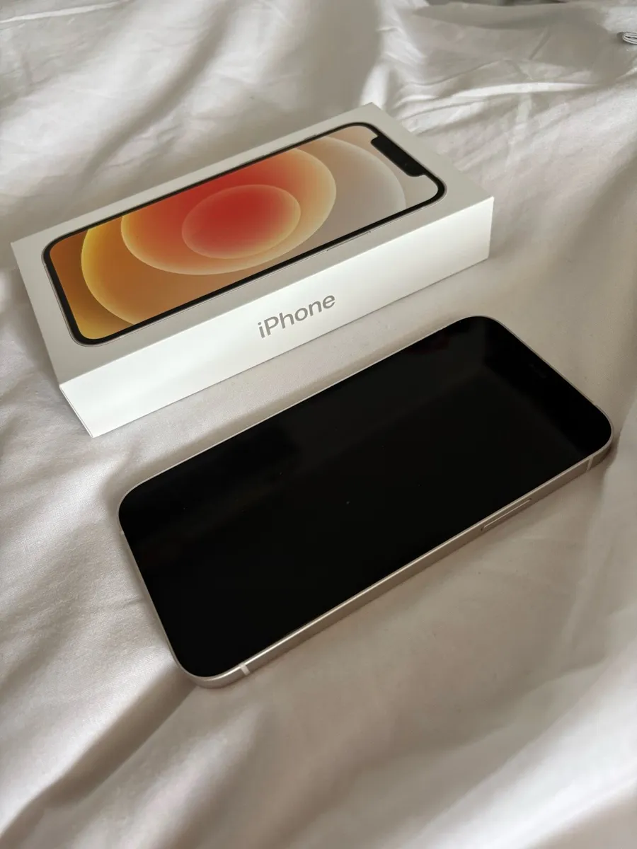 iPhone - Image 3