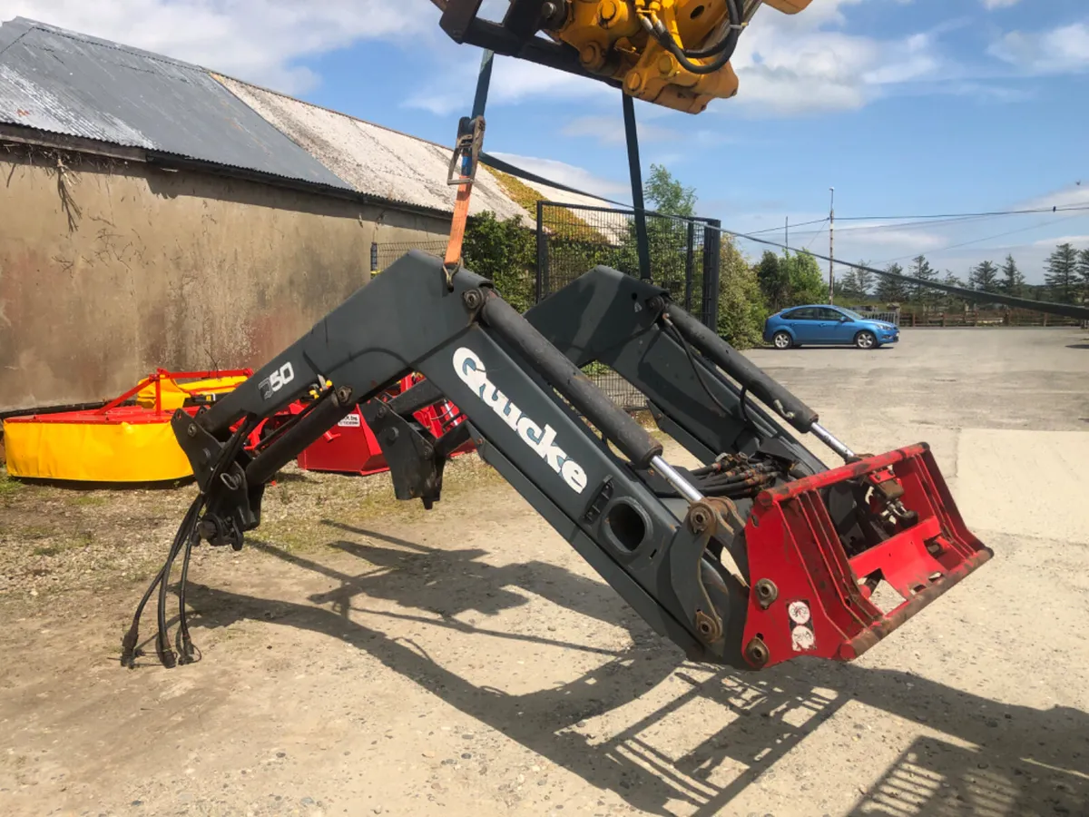 Quickie Q-50 loader - Image 1