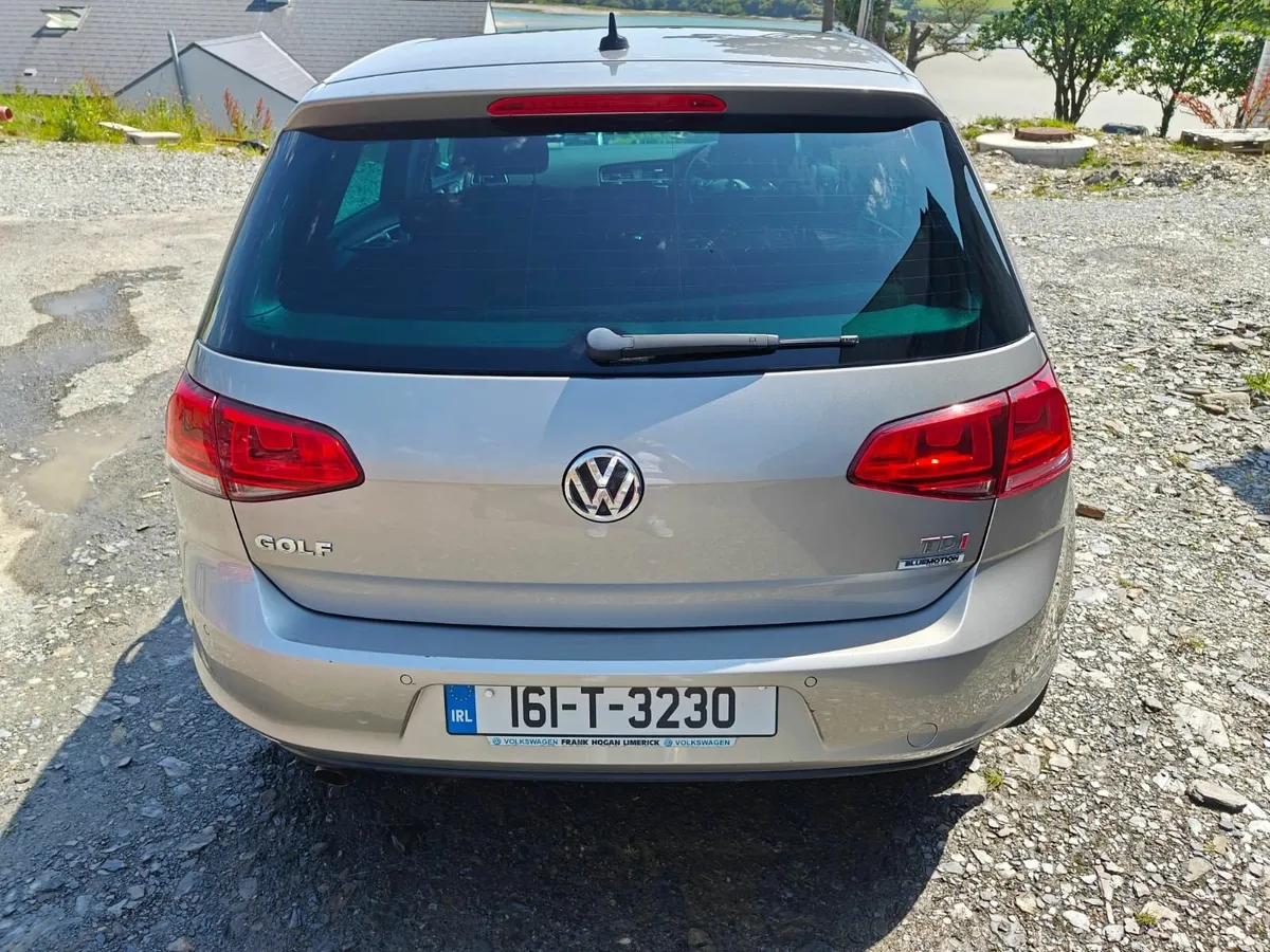 Volkswagen Golf 2016 - Image 2