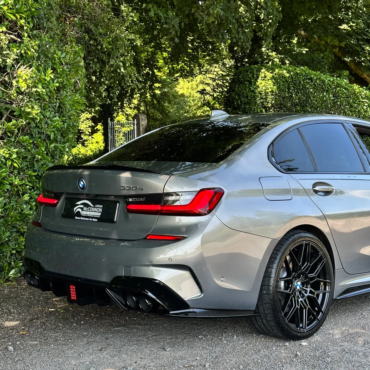 2022  (222)  BMW 330e M-SPORT PRO PACK  290BHP - Image 2