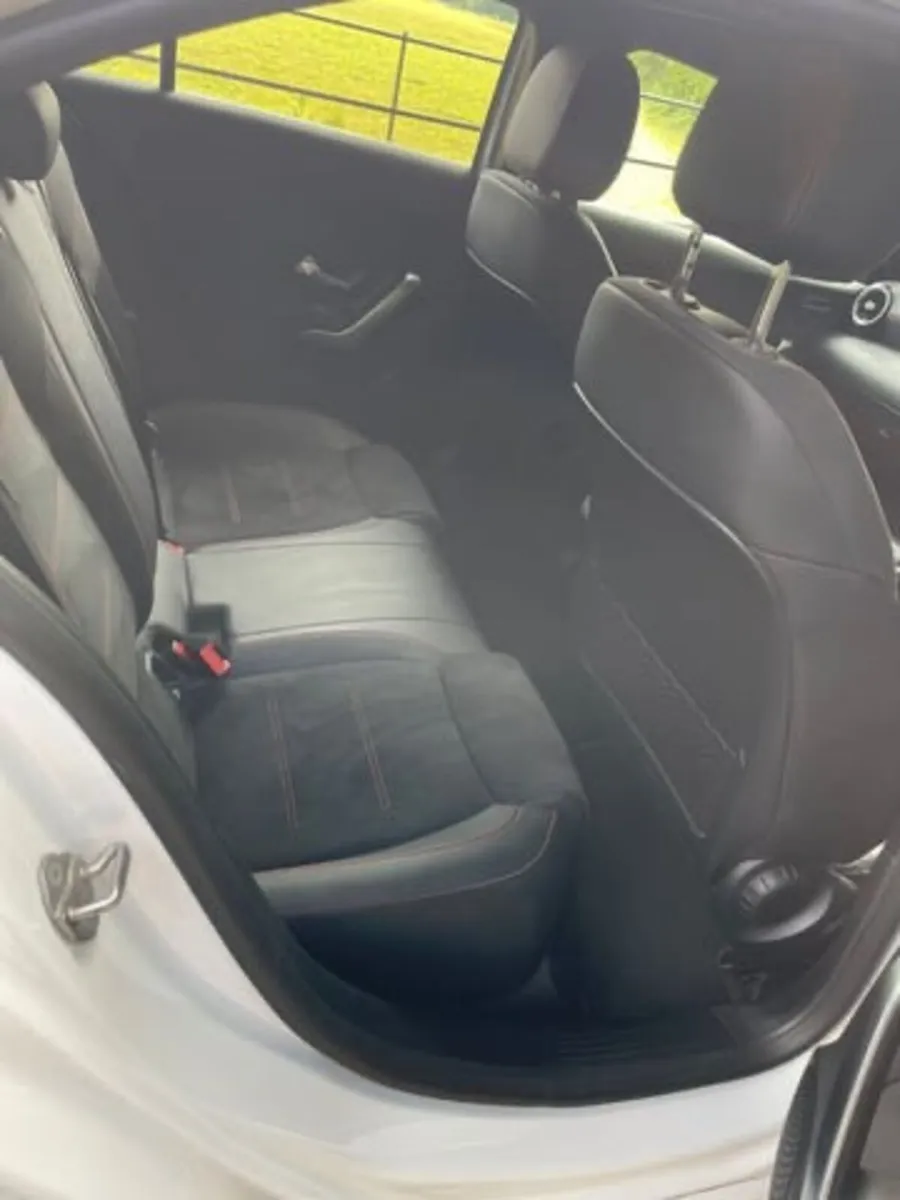 2021 Mercedes-Benz A250 E 1.3 AMG LINE - Image 3