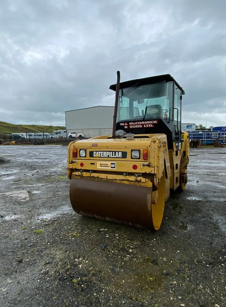 CAT 434D Roller - Image 2