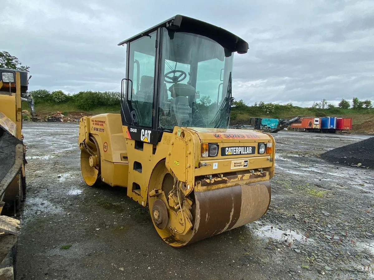 CAT 434D Roller - Image 3
