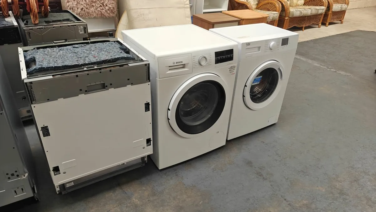 BOSCH 9kg Washing Machine - Image 1