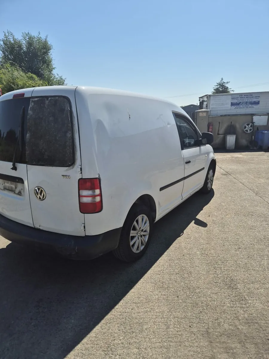 Volkswagen Caddy - Breaking only - Image 3