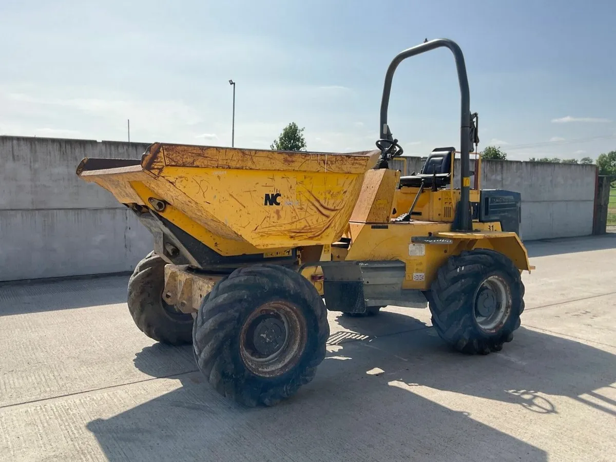 NC 6 TON SWIVEL SKIP DUMPER - Image 1