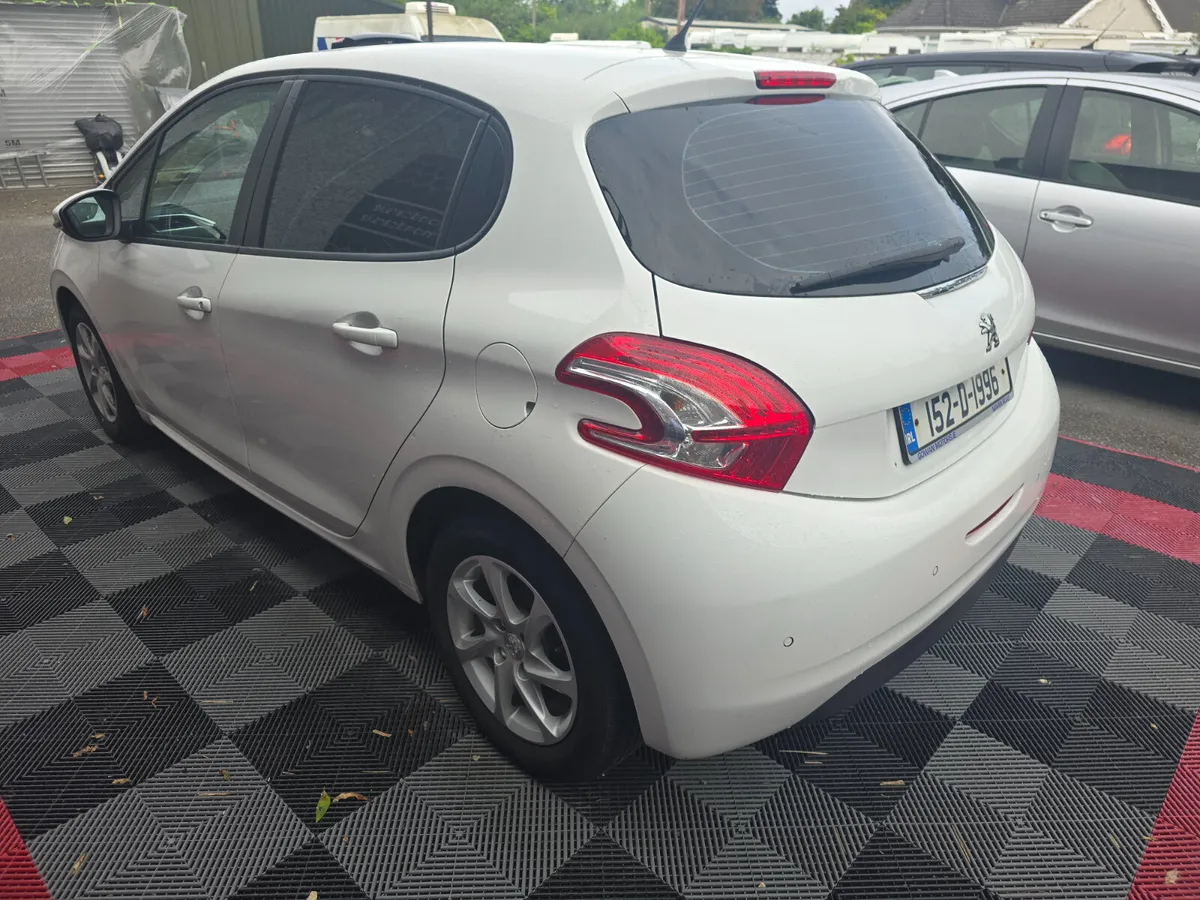 152 PEUGEOT 208 PURETECH ACTIVE 1.2MANUAL LOW KMS - Image 4